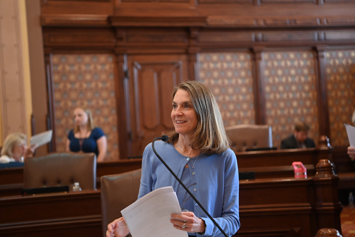 (Photo) State Senator Laura Fine